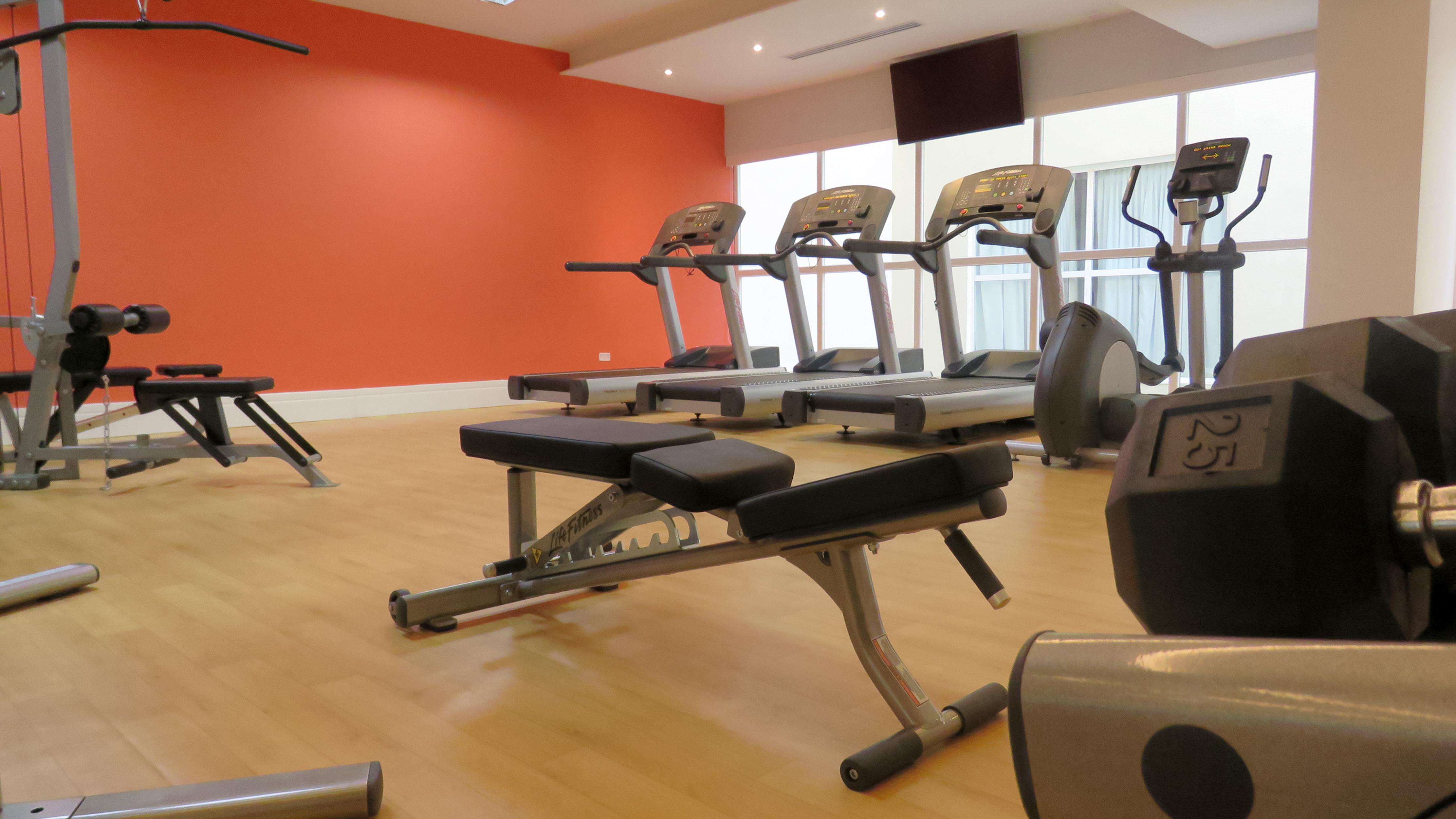 Central Hotel Panama Casco Viejo Kültér fotó A typical gym