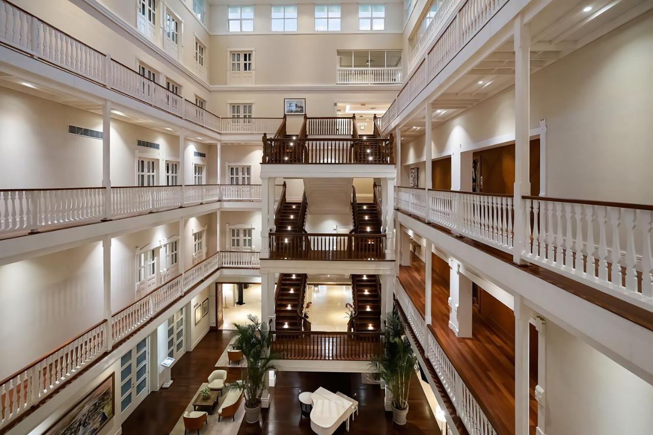 Central Hotel Panama Casco Viejo Kültér fotó The interior of the hotel