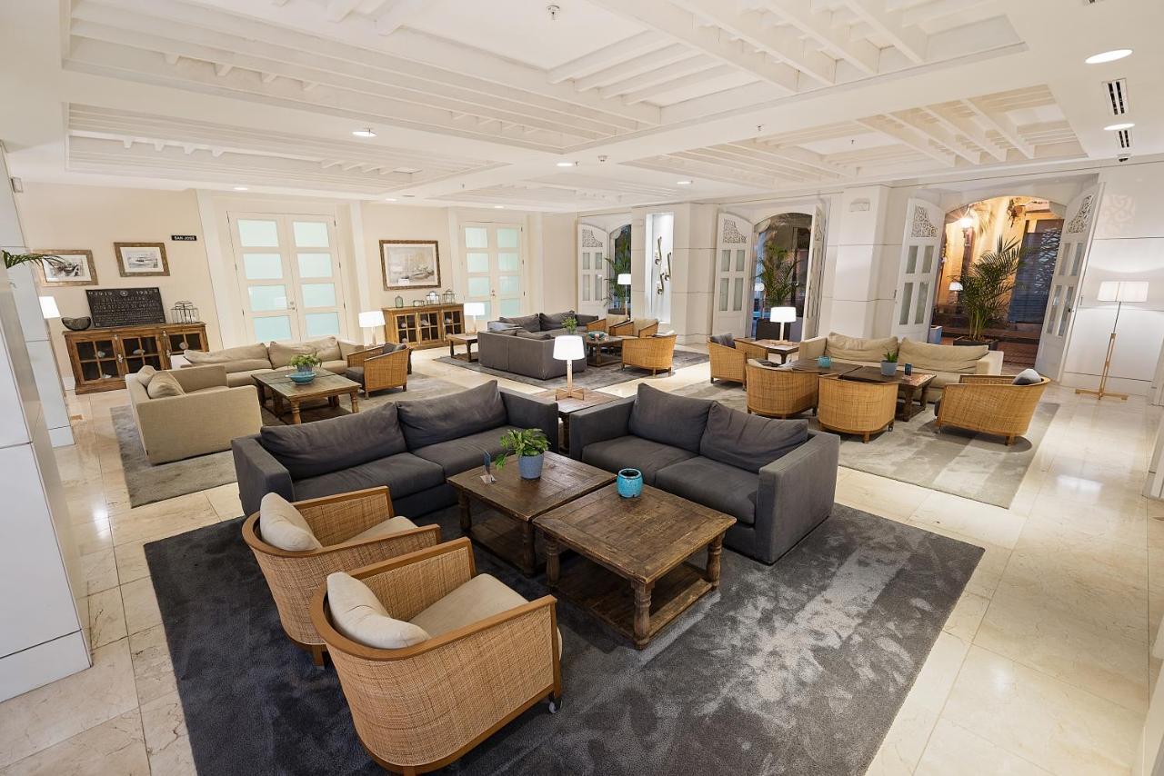 Central Hotel Panama Casco Viejo Kültér fotó The lobby of the hotel