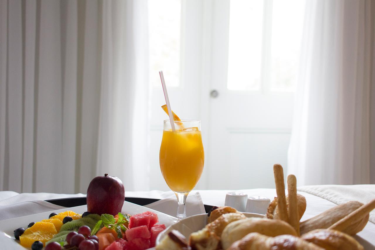 Central Hotel Panama Casco Viejo Kültér fotó A glass of orange juice